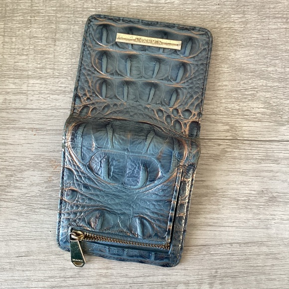 Brahmin Blue Gold Croc Embossed Leather Wallet Card Holder - Picture 3 of 6